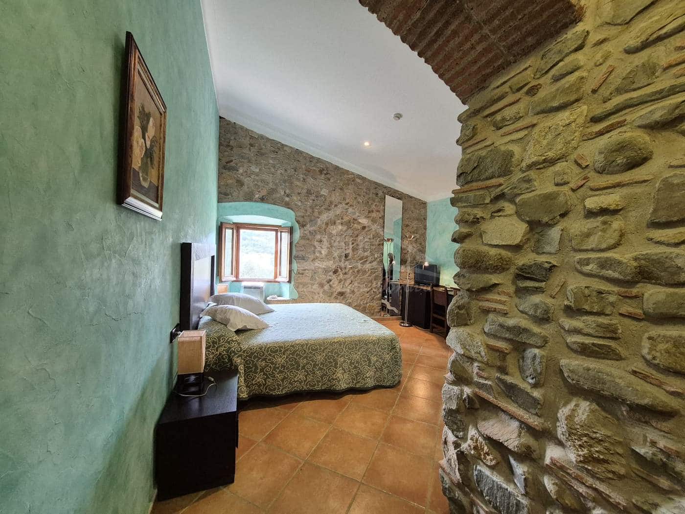 12 sypialnia Finka/Dom wiejski na sprzedaż w Santa Cristina d'Aro z garażem - 1 800 000 € (Ref: 9795071)