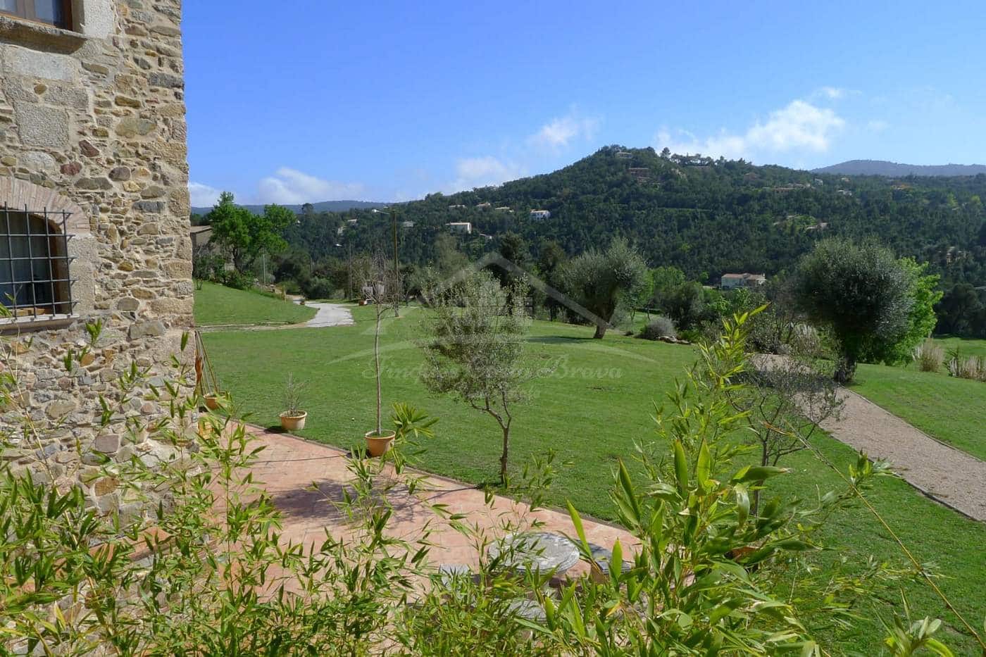 12 sypialnia Finka/Dom wiejski na sprzedaż w Santa Cristina d'Aro z garażem - 1 800 000 € (Ref: 9795071)