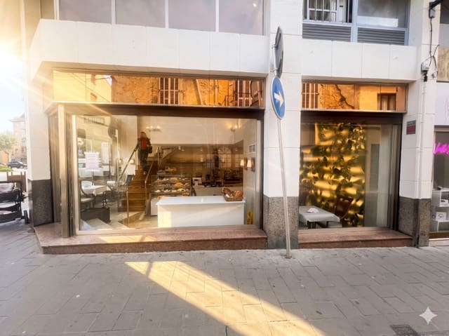 Kommersiell till salu i Palafrugell - 375 000 € (Ref: 9795710)