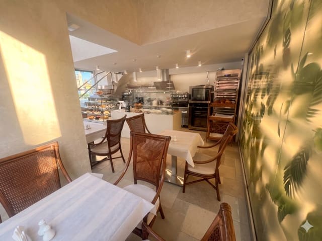 Kommersiell till salu i Palafrugell - 375 000 € (Ref: 9795710)