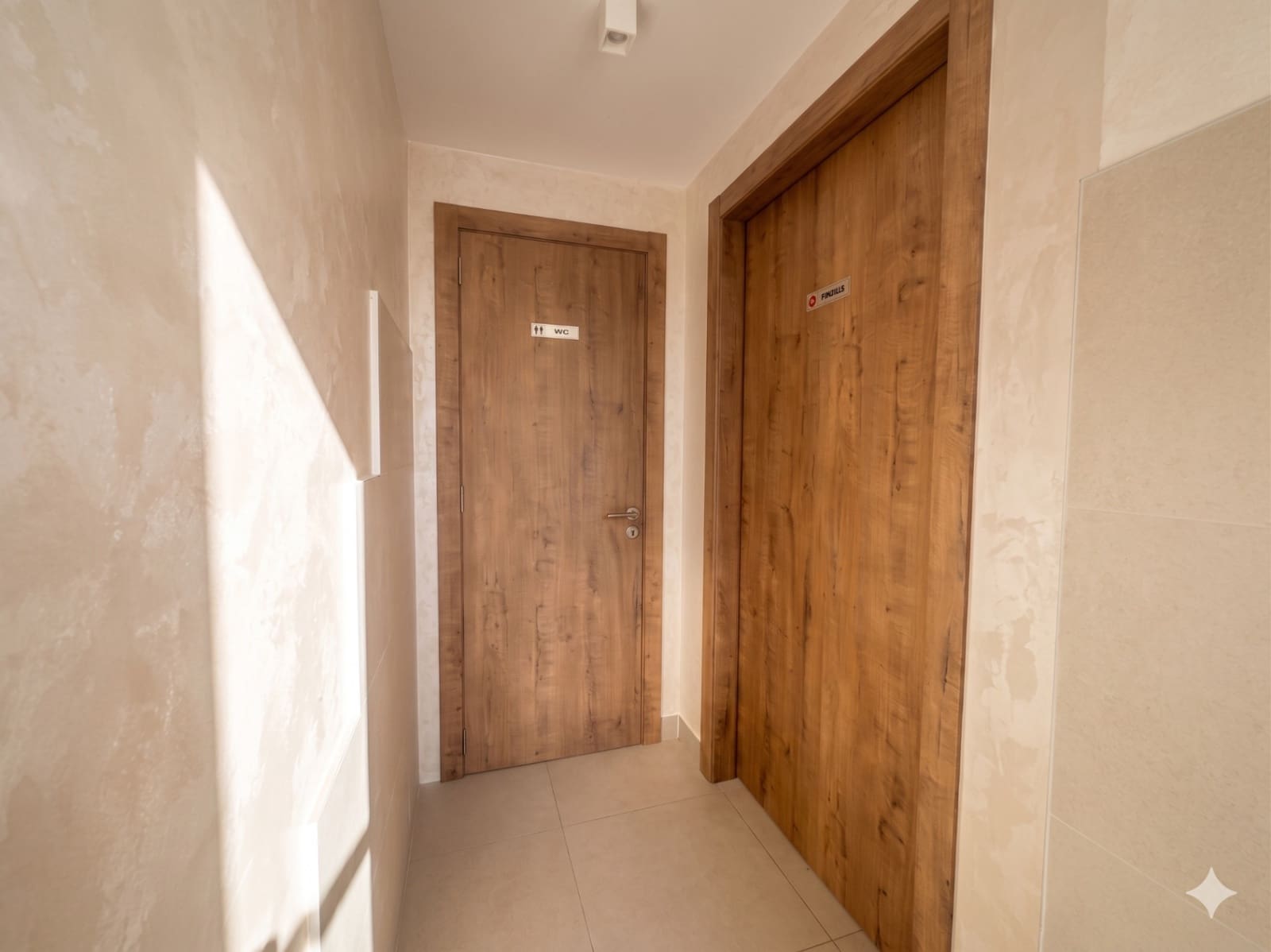 Kommersiell till salu i Palafrugell - 375 000 € (Ref: 9795710)