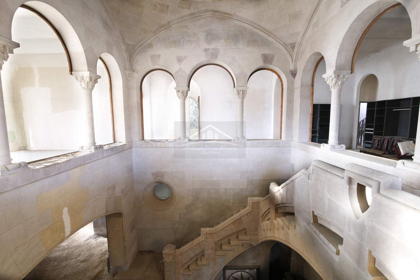 10 bedroom Finca/Country House for sale in Moia with pool garage - € 3,500,000 (Ref: 9877560)