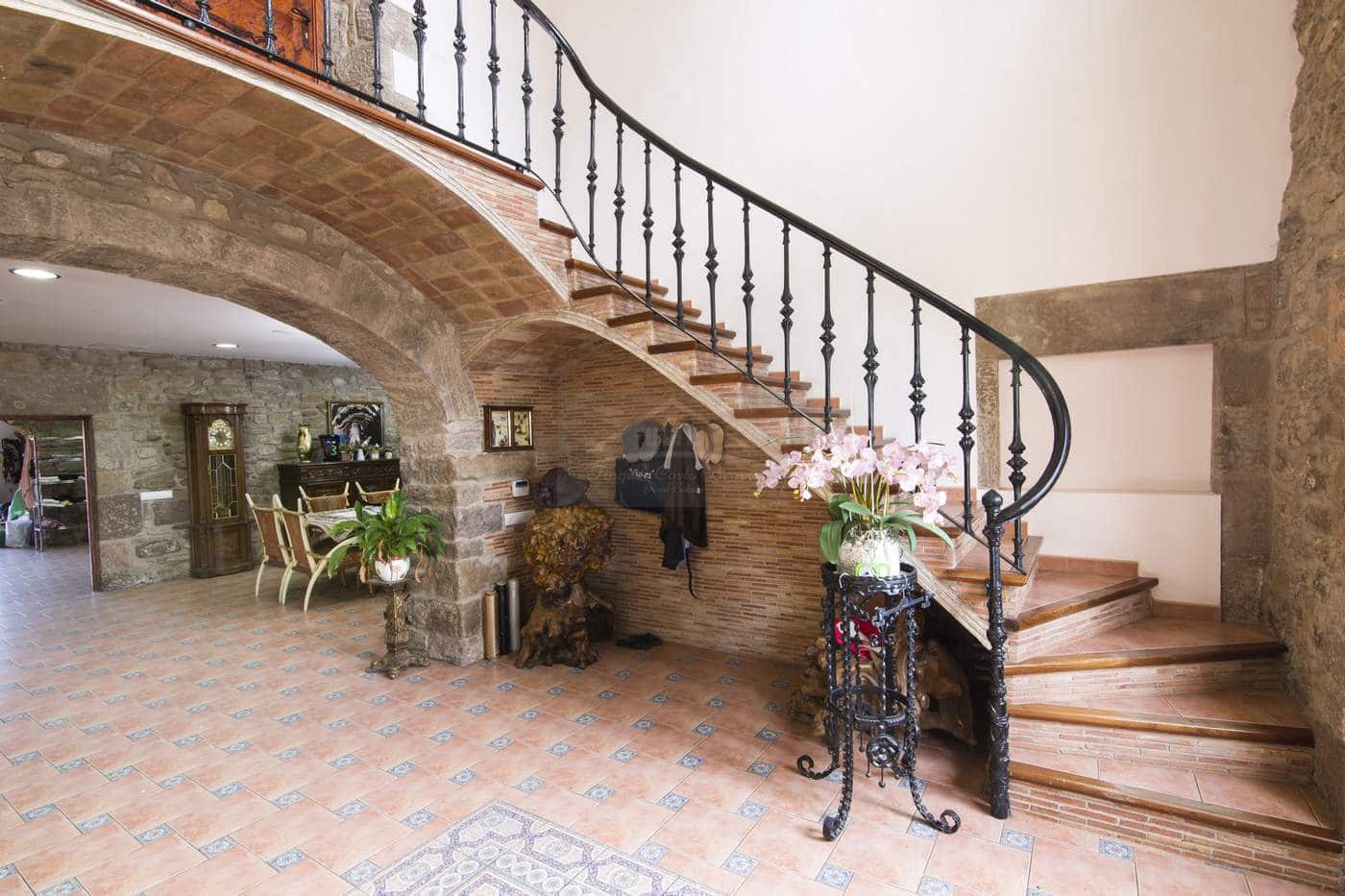 10 bedroom Finca/Country House for sale in Moia with pool garage - € 3,500,000 (Ref: 9877560)
