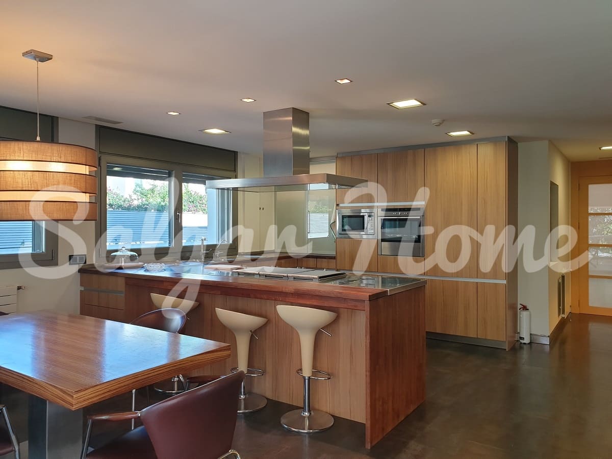 4 soveværelse Villa til salg i L'Eliana med swimmingpool garage - € 1.600.000 (Ref: 6095060)