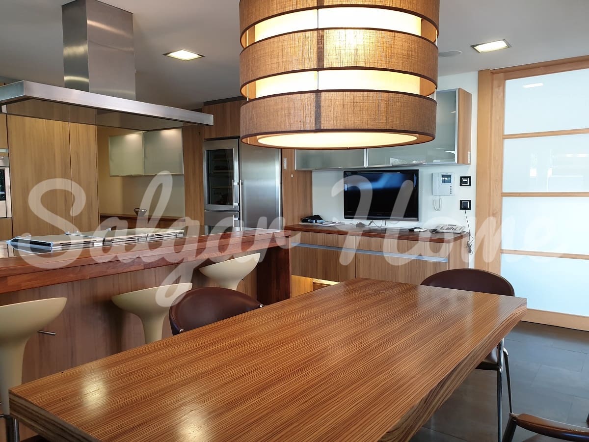 4 soveværelse Villa til salg i L'Eliana med swimmingpool garage - € 1.600.000 (Ref: 6095060)