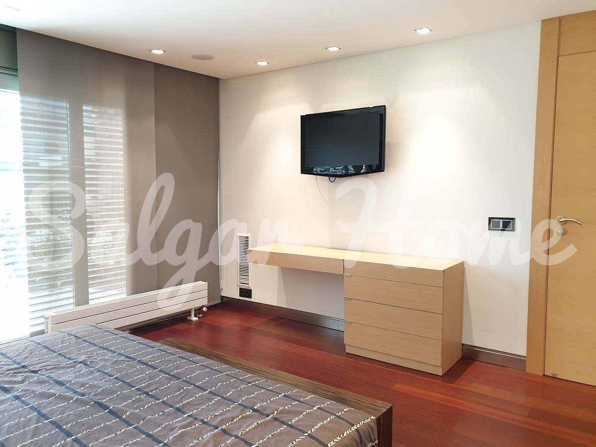 4 soveværelse Villa til salg i L'Eliana med swimmingpool garage - € 1.600.000 (Ref: 6095060)