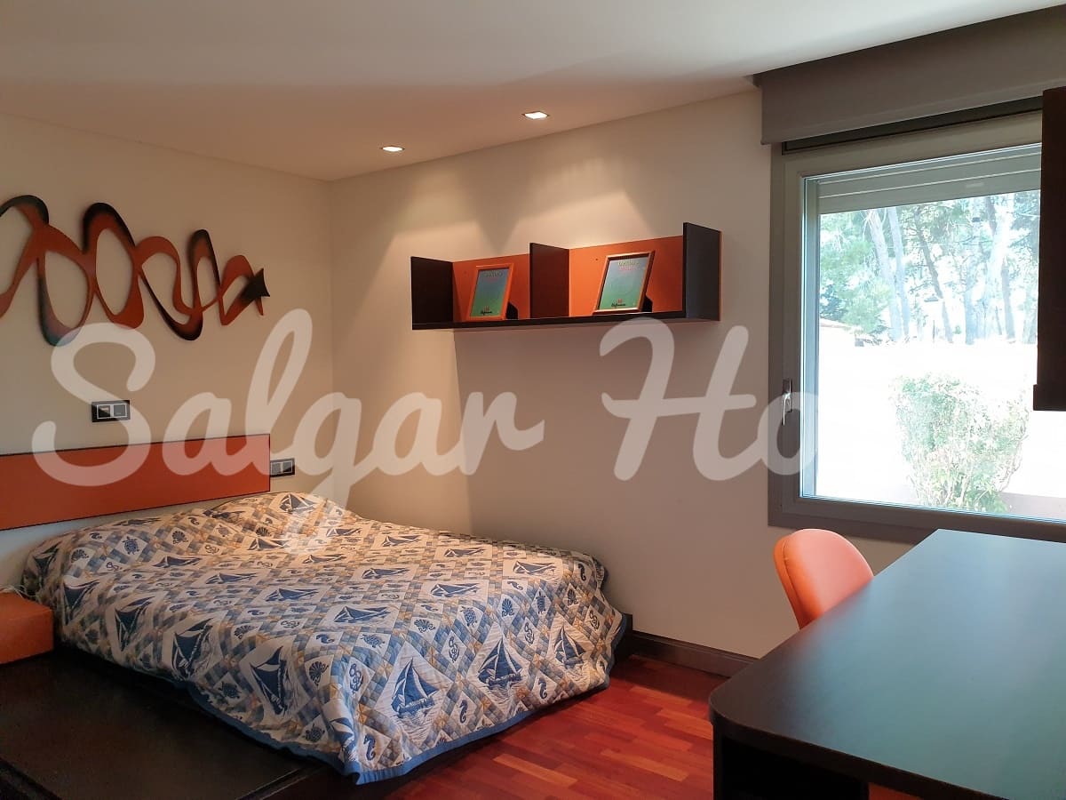 4 soveværelse Villa til salg i L'Eliana med swimmingpool garage - € 1.600.000 (Ref: 6095060)