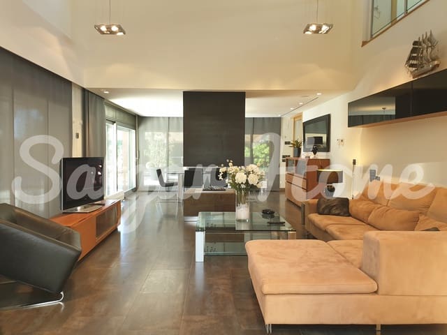 4 soverom Villa til salgs i L'Eliana med svømmebasseng garasje - € 1 600 000 (Ref: 6095060)