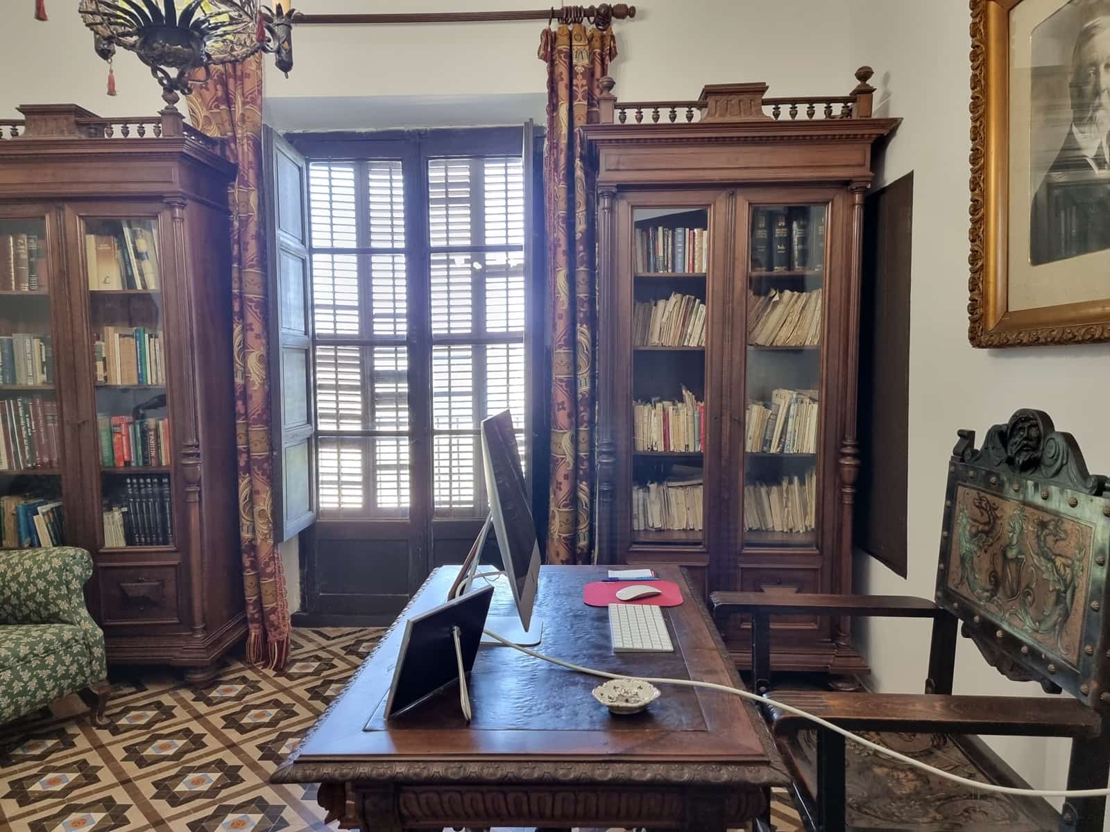 12 soveværelse Finca/Landehus til salg i Bocairent med swimmingpool garage - € 895.000 (Ref: 7058359)