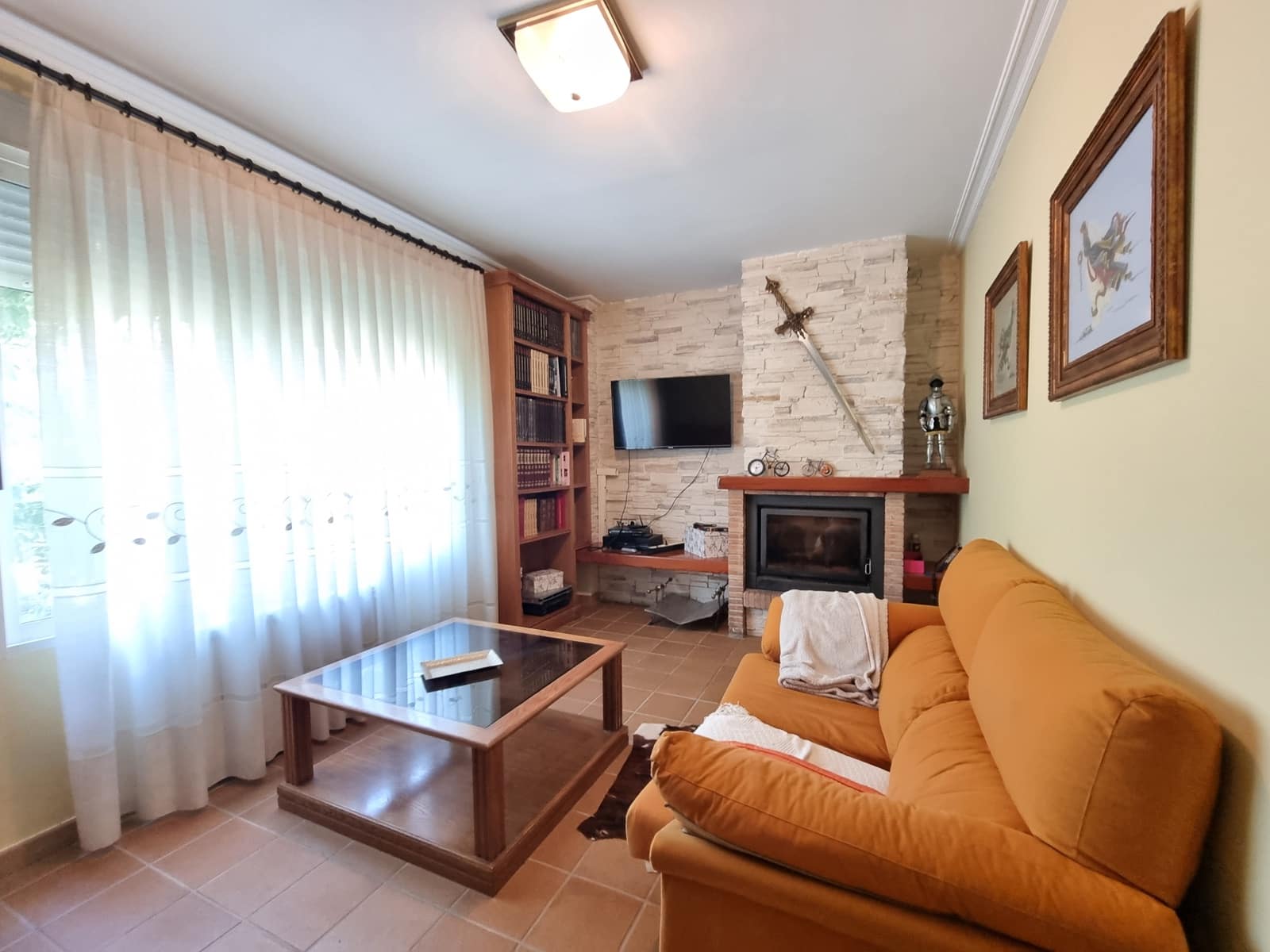 6 soveværelse Byhus til salg i Vila-real med swimmingpool garage - € 950.000 (Ref: 8293059)