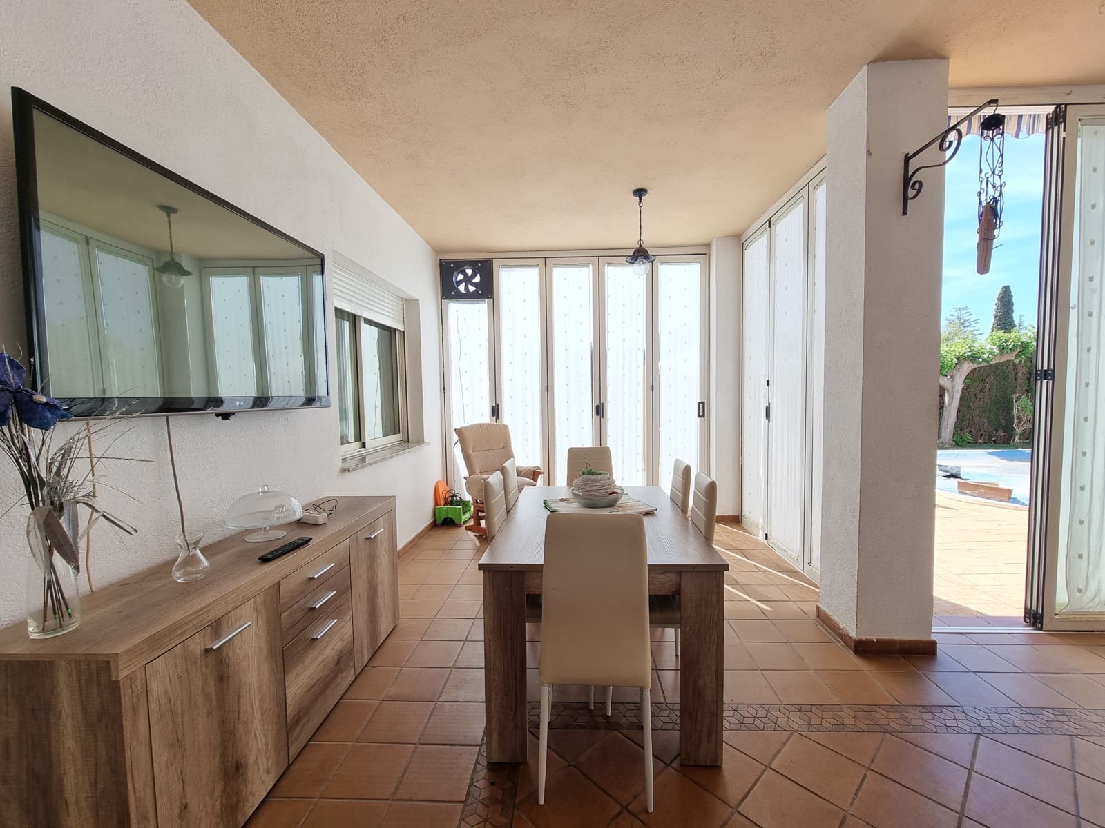 6 soveværelse Byhus til salg i Vila-real med swimmingpool garage - € 950.000 (Ref: 8293059)