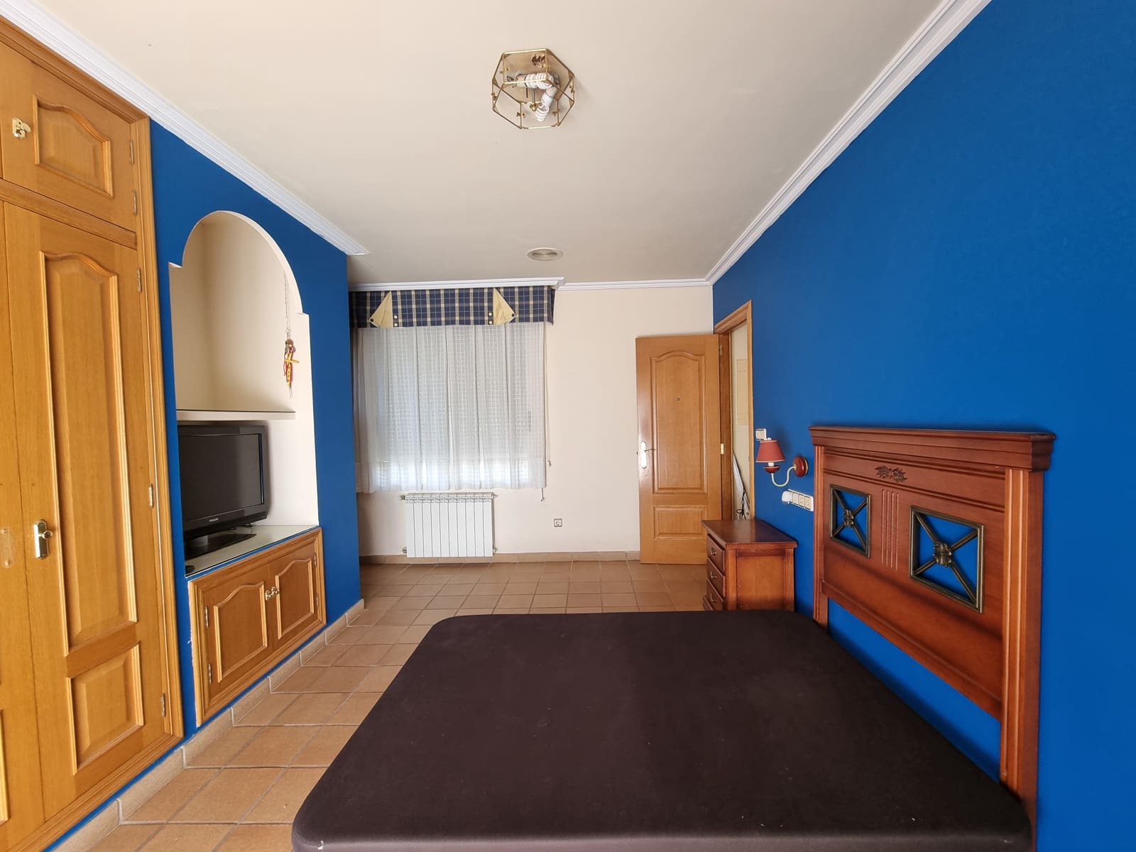 6 soveværelse Byhus til salg i Vila-real med swimmingpool garage - € 950.000 (Ref: 8293059)