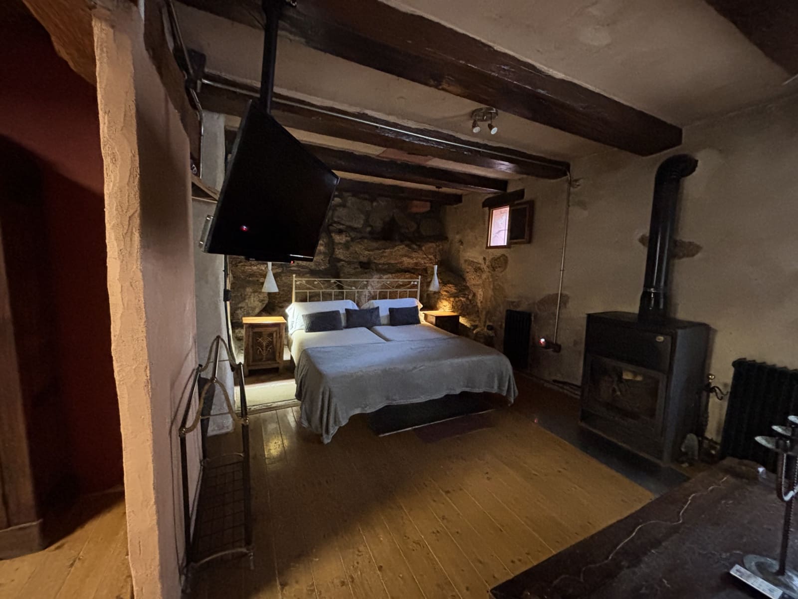 6 soveværelse Finca/Landehus til salg i Enguera - € 1.100.000 (Ref: 9074390)