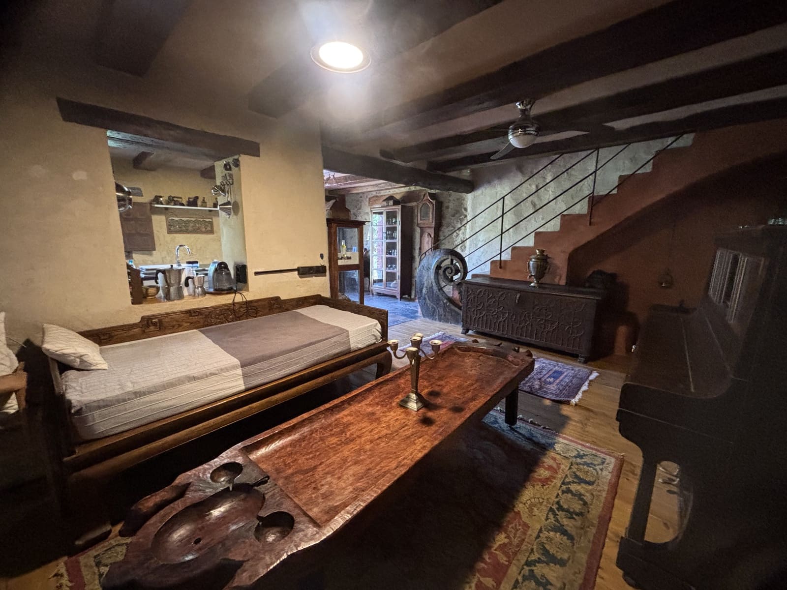 6 soveværelse Finca/Landehus til salg i Enguera - € 1.100.000 (Ref: 9074390)