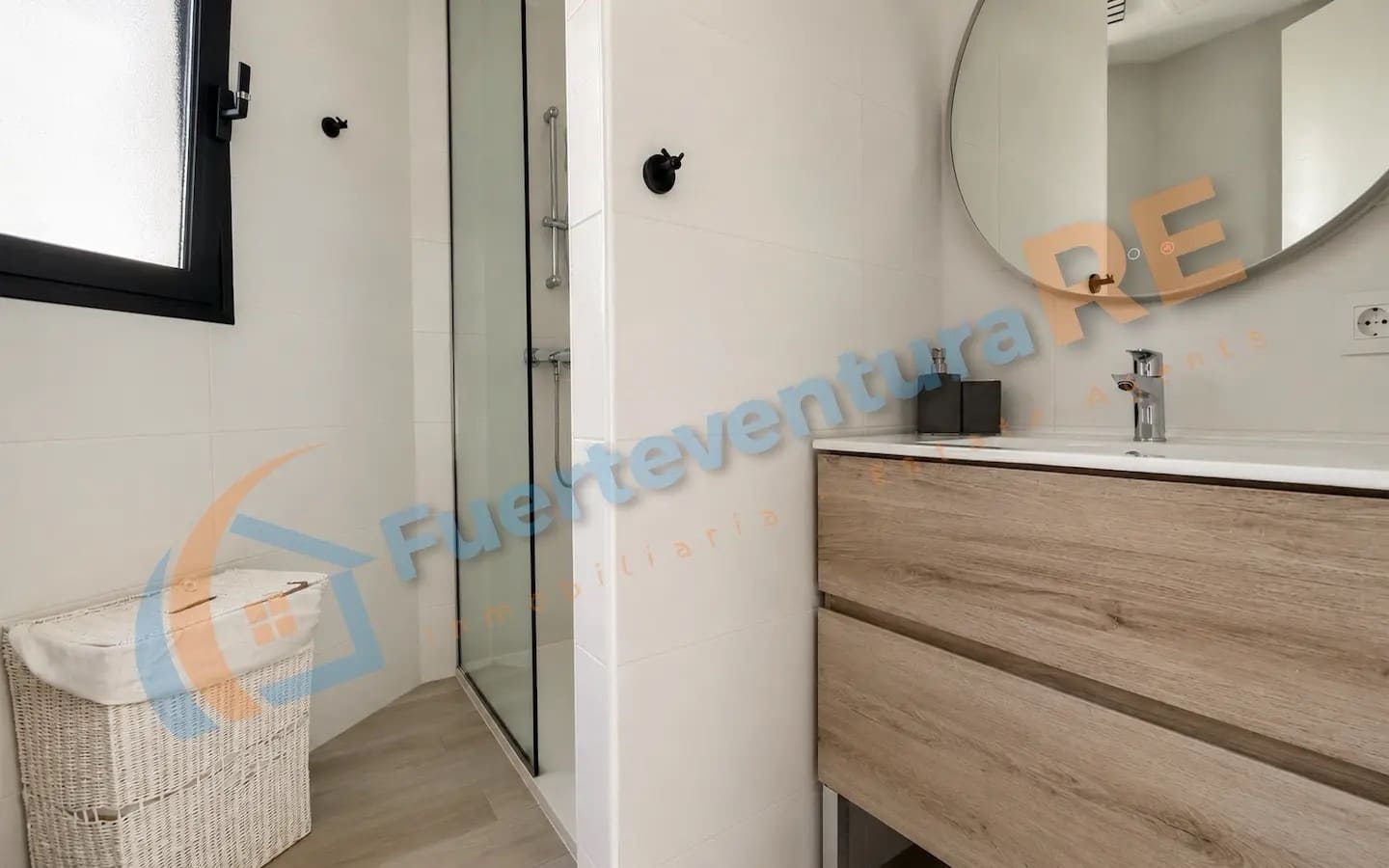 1 chambre Penthouse à vendre à Corralejo - 258 000 € (Ref: 10037727)