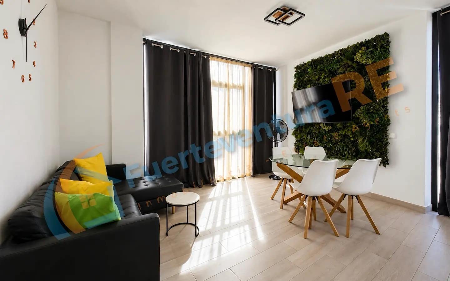 1 chambre Penthouse à vendre à Corralejo - 258 000 € (Ref: 10037727)
