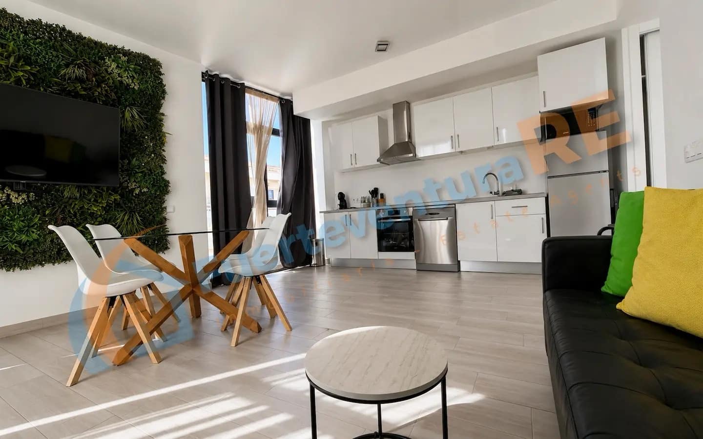 1 chambre Penthouse à vendre à Corralejo - 258 000 € (Ref: 10037727)
