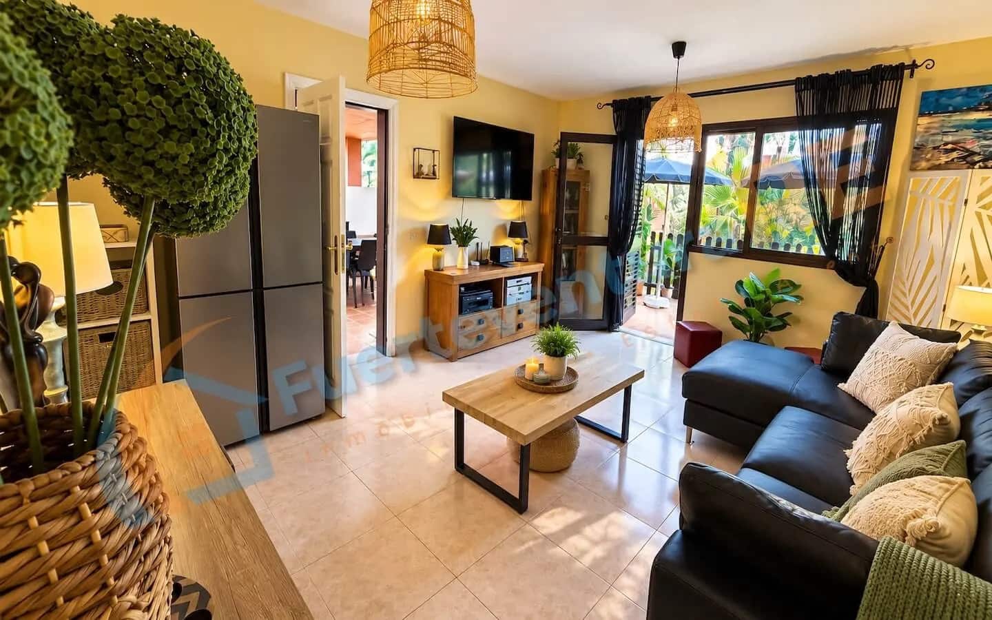 1 quarto Apartamento para venda em Corralejo com piscina garagem - 215 000 € (Ref: 10070238)