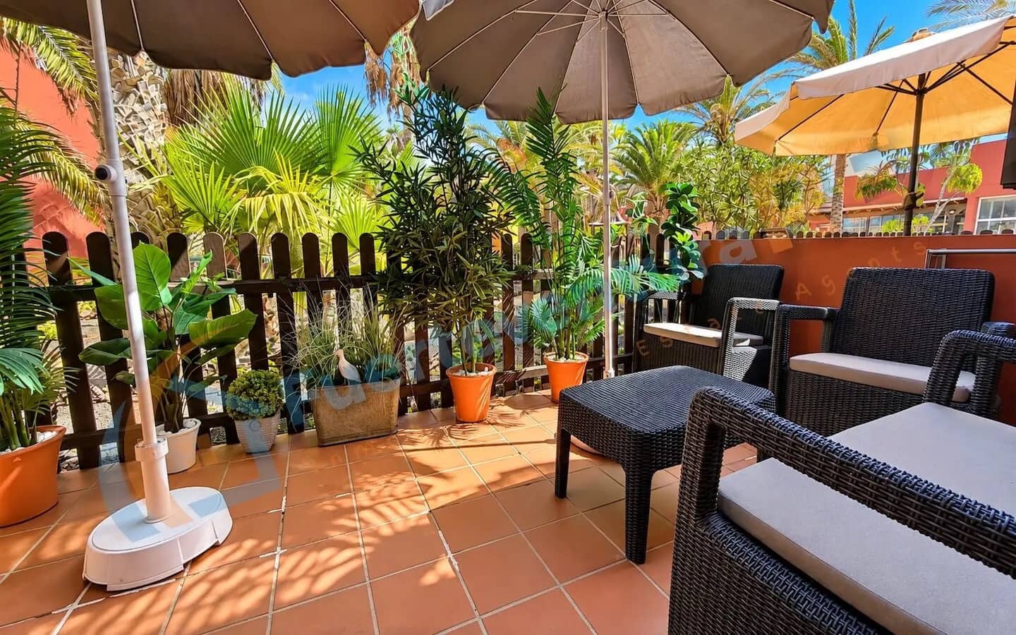 1 quarto Apartamento para venda em Corralejo com piscina garagem - 215 000 € (Ref: 10070238)
