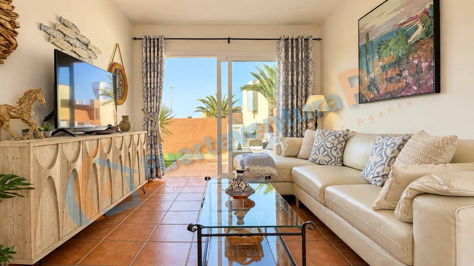 2 makuuhuone Huoneisto myytävänä paikassa Corralejo mukana uima-altaan - 259 000 € (Ref: 10111116)