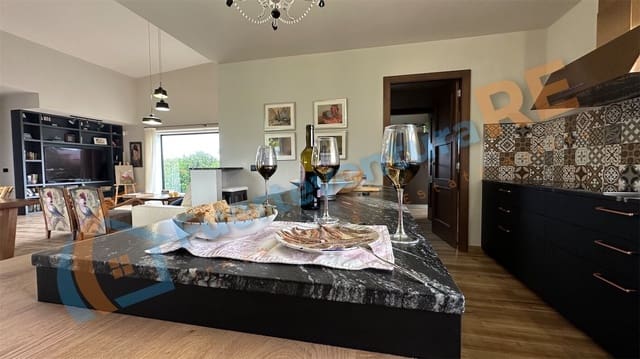 3 sovrum Villa till salu i Llanos de la Concepción, Puerto del Rosario med garage - 650 000 € (Ref: 7971138)