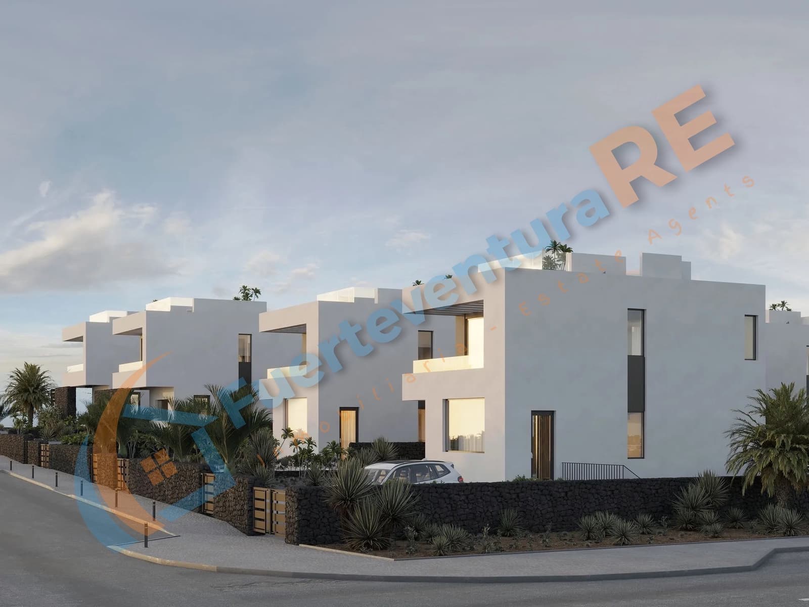 2 soveværelse Villa til salg i Corralejo med swimmingpool garage - € 670.000 (Ref: 8495309)