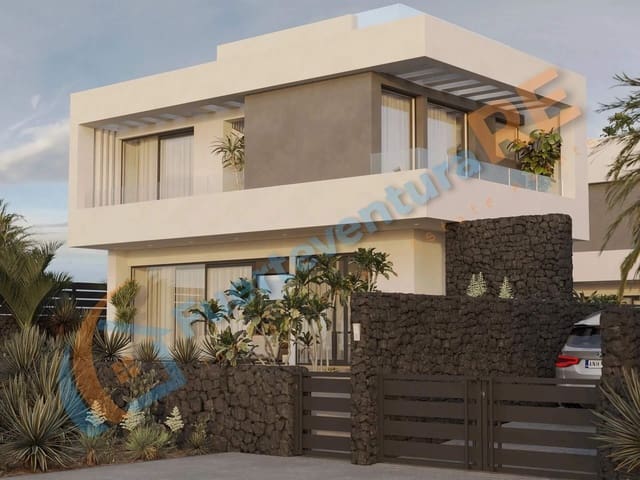 2 soveværelse Villa til salg i Corralejo, La Oliva med swimmingpool garage - € 670.000 (Ref: 8495309)