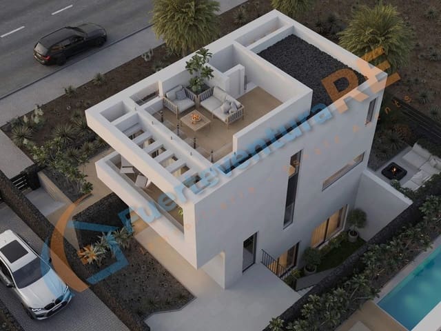 2 soveværelse Villa til salg i Corralejo, La Oliva med swimmingpool garage - € 670.000 (Ref: 8495309)