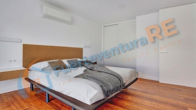 3 slaapkamer Penthouse te koop in El Cotillo, La Oliva - € 400.000 (Ref: 8770070)