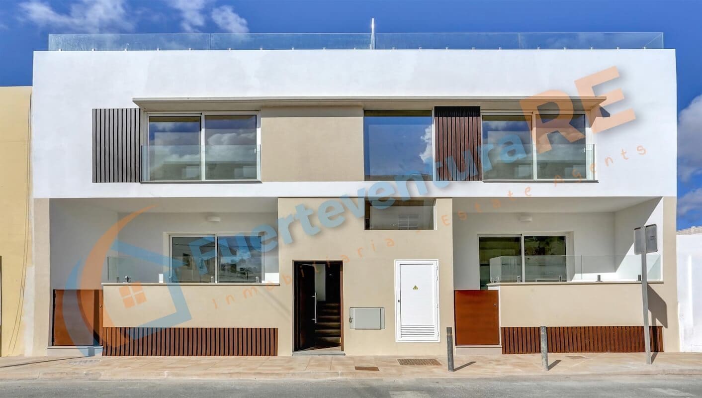 3 slaapkamer Penthouse te koop in El Cotillo - € 400.000 (Ref: 8770070)