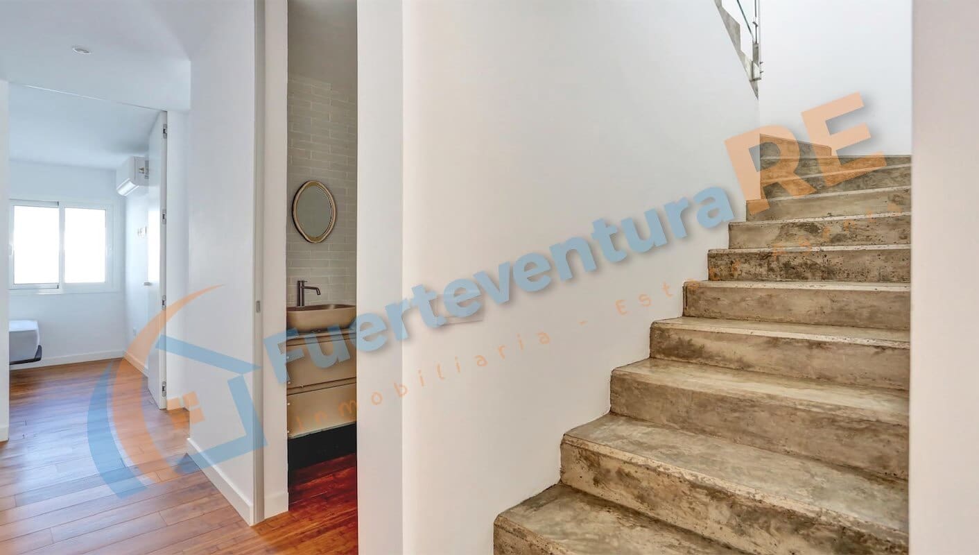 3 slaapkamer Penthouse te koop in El Cotillo - € 400.000 (Ref: 8770070)