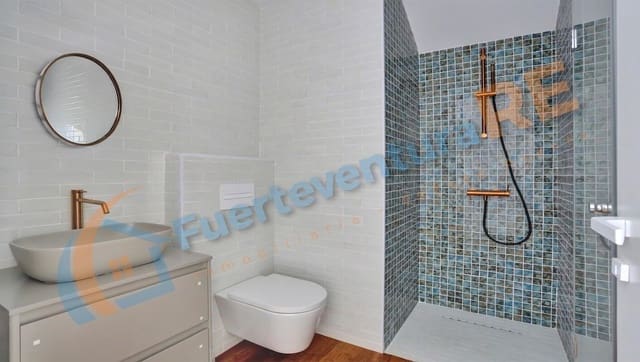 3 slaapkamer Penthouse te koop in El Cotillo, La Oliva - € 400.000 (Ref: 8770070)