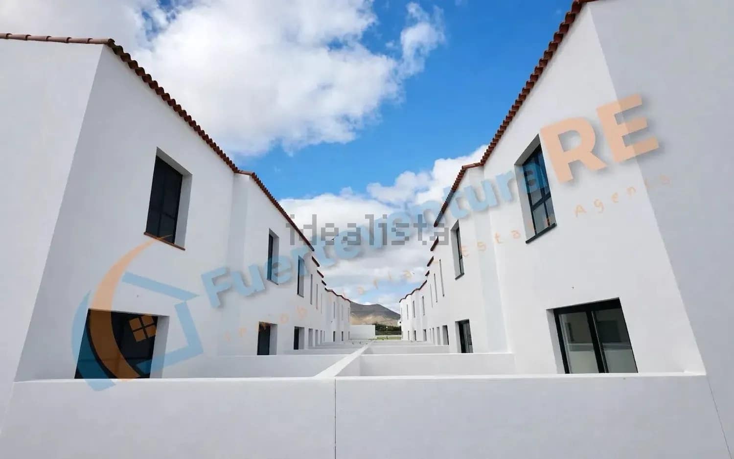 3 chambre Maison de Ville à vendre à La Oliva avec garage - 230 000 € (Ref: 9035722)