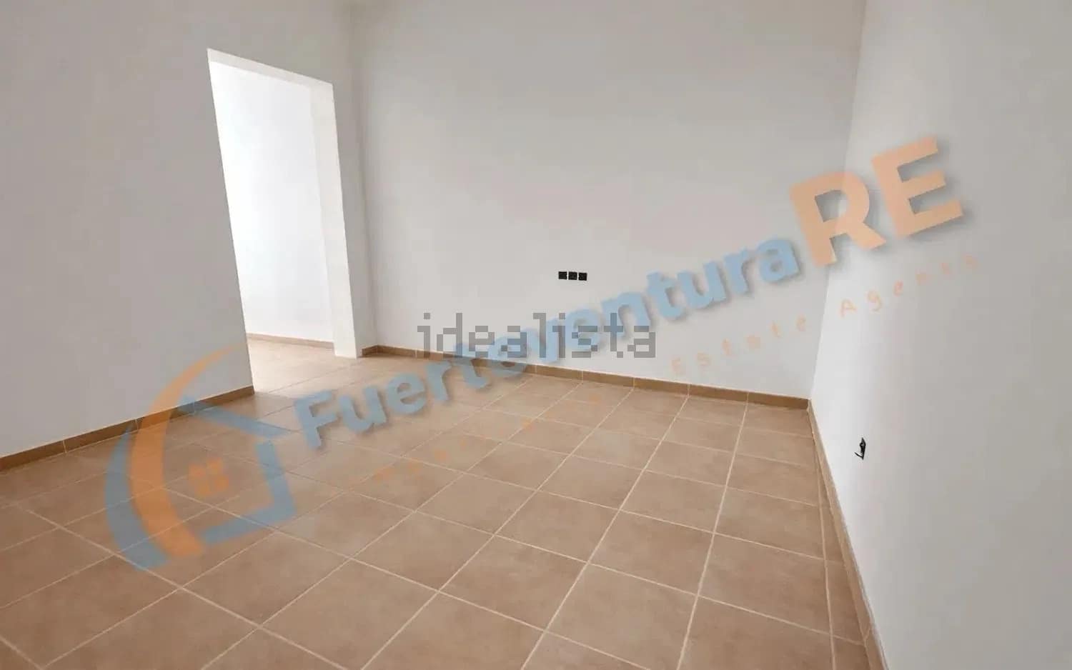 3 chambre Maison de Ville à vendre à La Oliva avec garage - 230 000 € (Ref: 9035722)