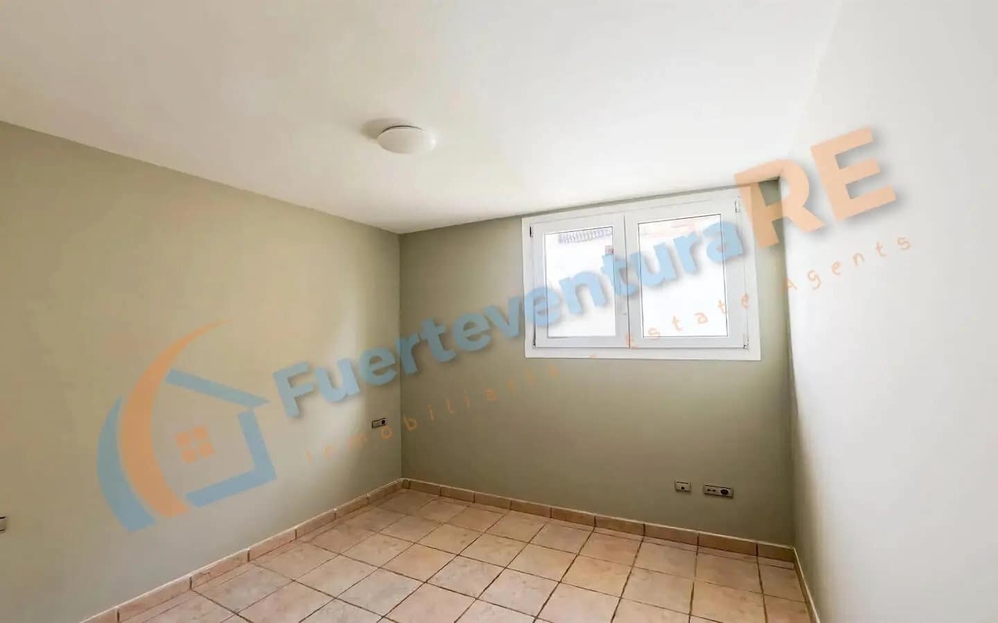 3 soverom Hus til salgs i Corralejo med svømmebasseng - € 480 000 (Ref: 9064733)