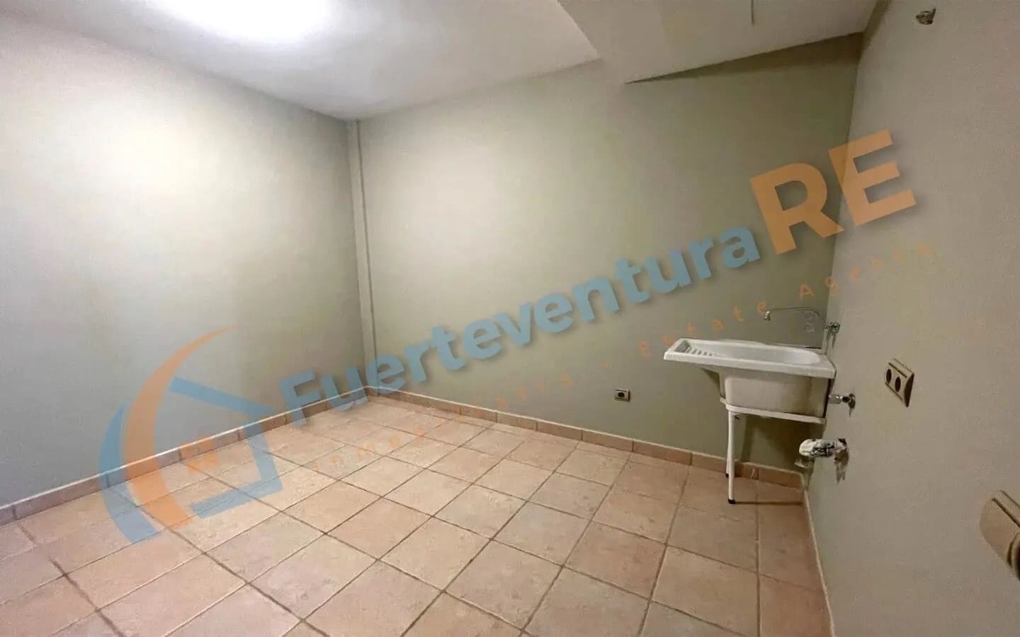 3 soverom Hus til salgs i Corralejo med svømmebasseng - € 480 000 (Ref: 9064733)