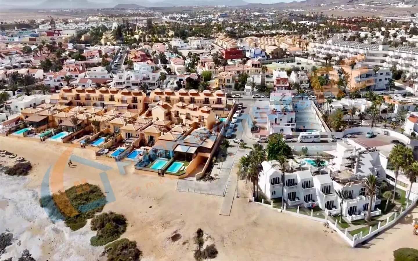 3 soverom Hus til salgs i Corralejo med svømmebasseng - € 480 000 (Ref: 9064733)