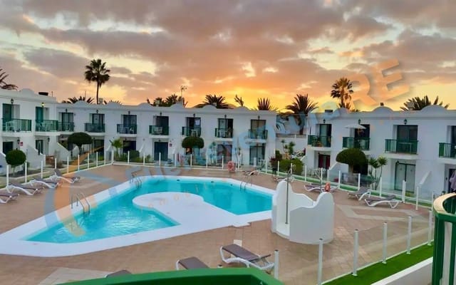 1 bedroom Apartment for sale in Corralejo, La Oliva with pool - € 168,000 (Ref: 9164307)