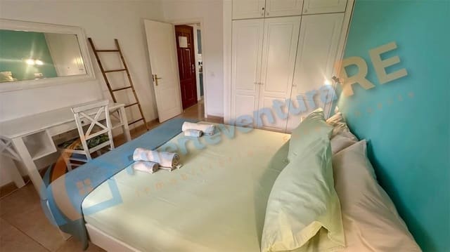 1 sovrum Lägenhet till salu i Corralejo, La Oliva med pool - 178 000 € (Ref: 9200251)