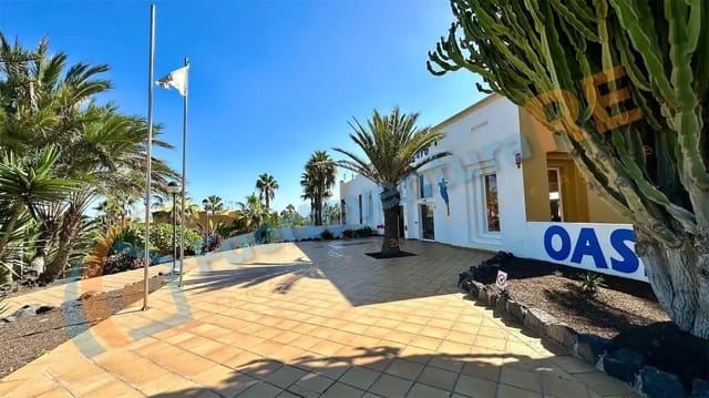 1 sovrum Lägenhet till salu i Corralejo, La Oliva med pool - 178 000 € (Ref: 9200251)