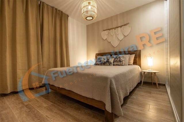 Apartamento en Corralejo, La Oliva en venta - 309.000 € (Ref: 9301267)