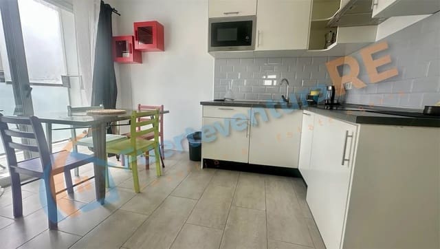 2 slaapkamer Appartement te koop in Corralejo, La Oliva met zwembad - € 198.000 (Ref: 9313991)