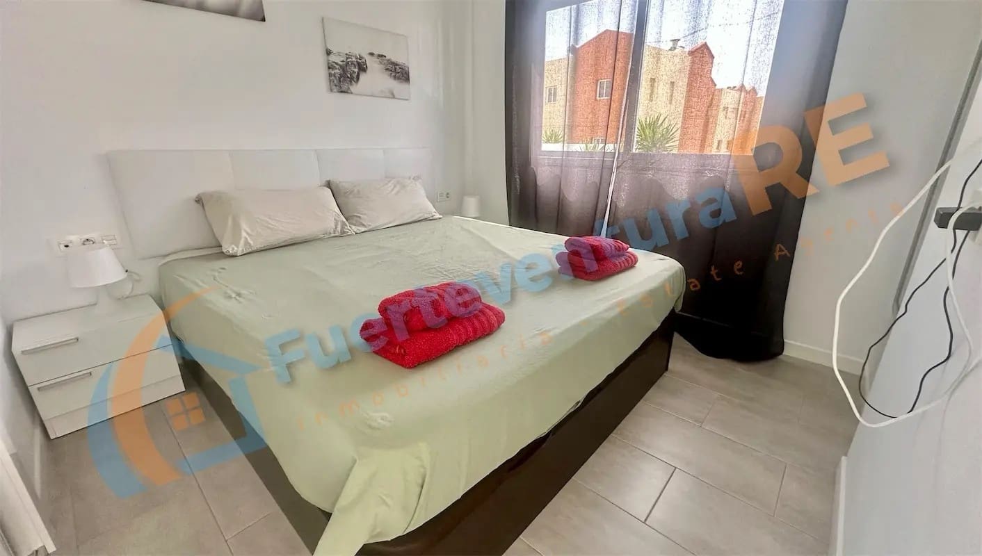 2 slaapkamer Appartement te koop in Corralejo met zwembad - € 198.000 (Ref: 9313991)