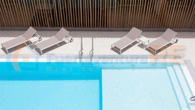 2 slaapkamer Appartement te koop in Corralejo, La Oliva met zwembad - € 198.000 (Ref: 9313991)