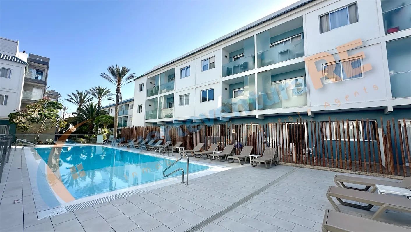2 slaapkamer Appartement te koop in Corralejo met zwembad - € 198.000 (Ref: 9313991)