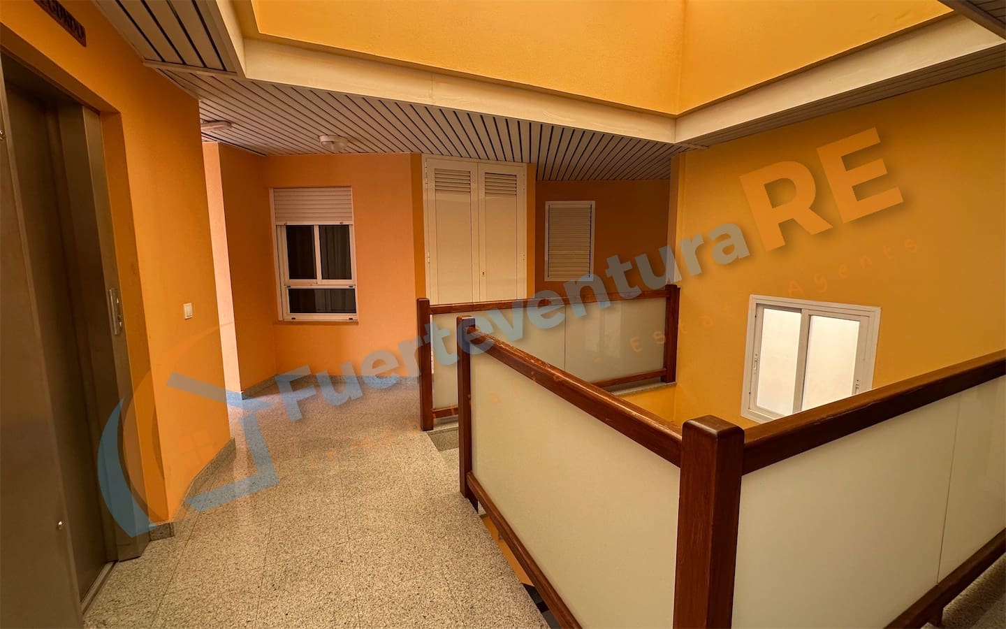 2 soveværelse Lejlighed til salg i Corralejo - € 218.000 (Ref: 9314244)