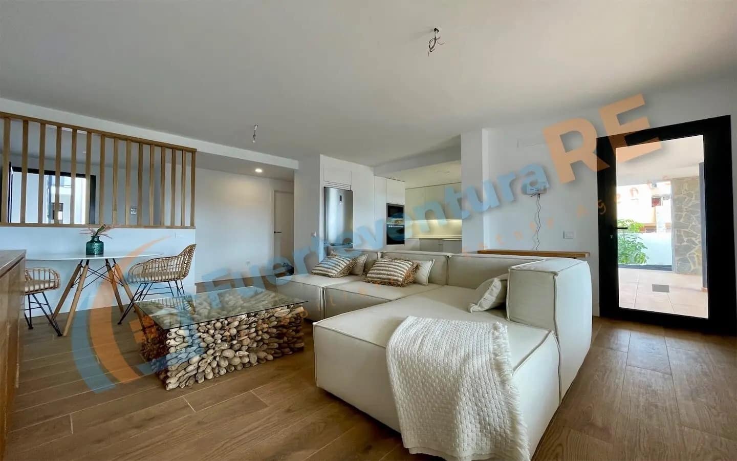 3 camera da letto Appartamento in vendita in Corralejo con piscina garage - 345.000 € (Rif: 9355353)