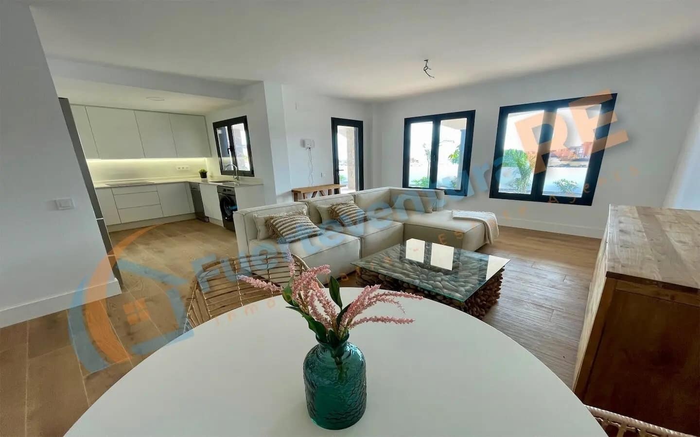 3 camera da letto Appartamento in vendita in Corralejo con piscina garage - 345.000 € (Rif: 9355353)