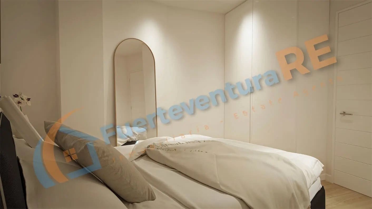 Apartamento de 1 habitación en Corralejo en venta con piscina garaje - 196.000 € (Ref: 9376547)