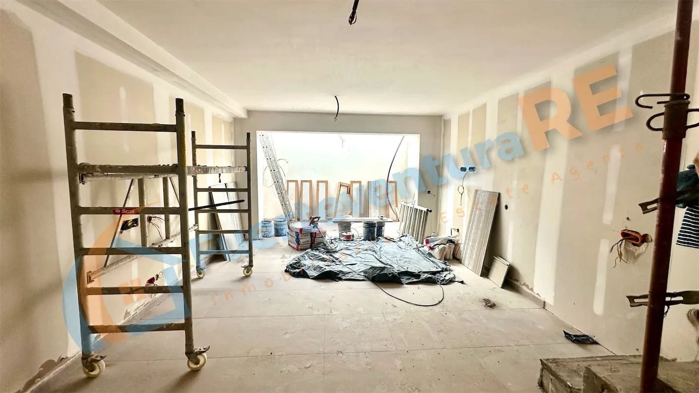 Chalet de 3 habitaciones en Corralejo en venta con piscina garaje - 520.000 € (Ref: 9388654)